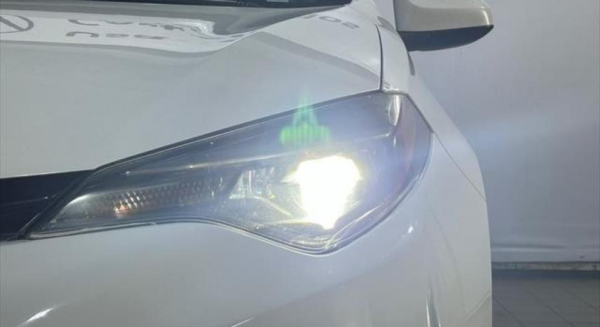 Toyota Corolla 2019 - Image 13