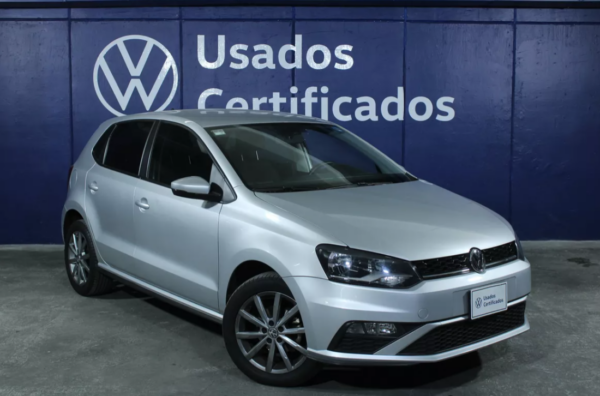 Volkswagen Polo 1.6 Comfortline Plus Mt 2021