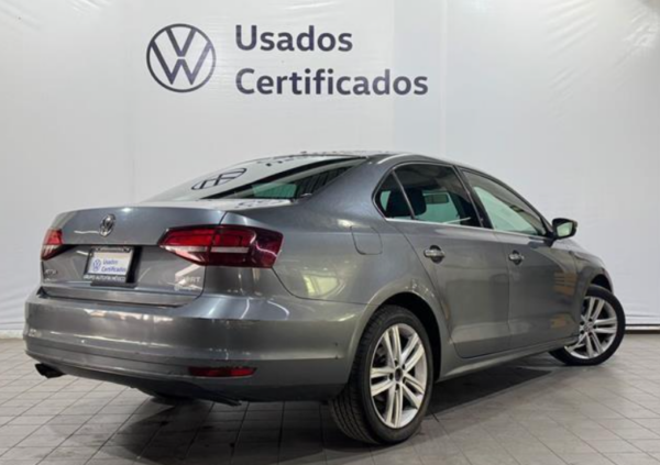 Volkswagen Jetta 2017 - Image 6