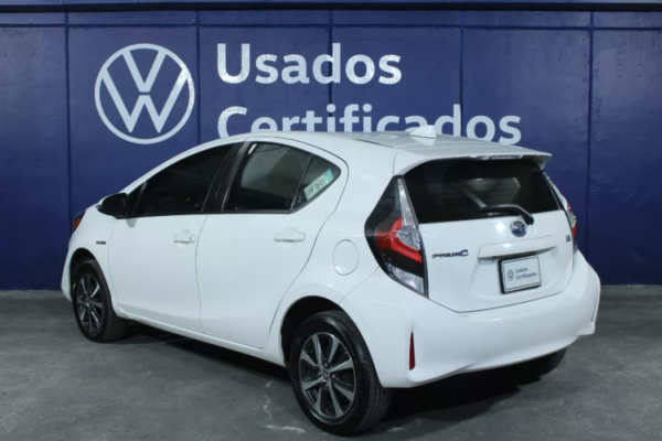 Toyota Prius C 1.5l Ch 2019 - Image 6