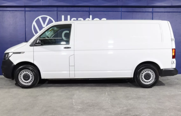 Volkswagen Transporter 2.0 Cargo Van Mt 2021 - Image 4