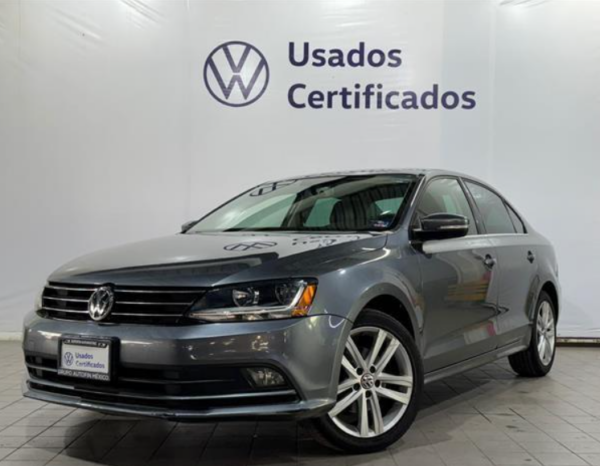 Volkswagen Jetta 2017 - Image 2