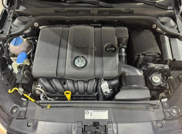 Volkswagen Jetta 2017 - Image 12