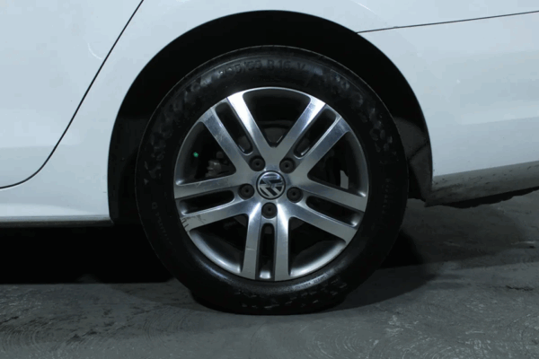 Volkswagen Jetta 2.5 Trendline Mt 2016 - Image 11