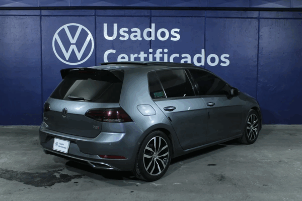 Volkswagen Golf 1.4 Highline Dsg At 2017 - Image 4